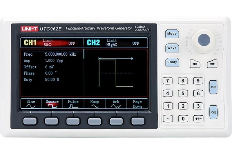UTG2025A UNI-T Генератор сигналов 1мкГц-25МГц