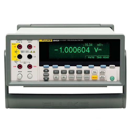 Fluke 8846A 220V — прецизионный мультиметр с разрядностью 6,5 знаков